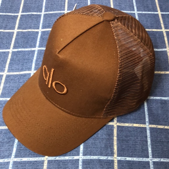 🌟NWT ALO Yoga Sport Dad Hat • UPF 50+ Foldable • Carabiner Clip • Hike Chic🔥 - Picture 2 of 4
